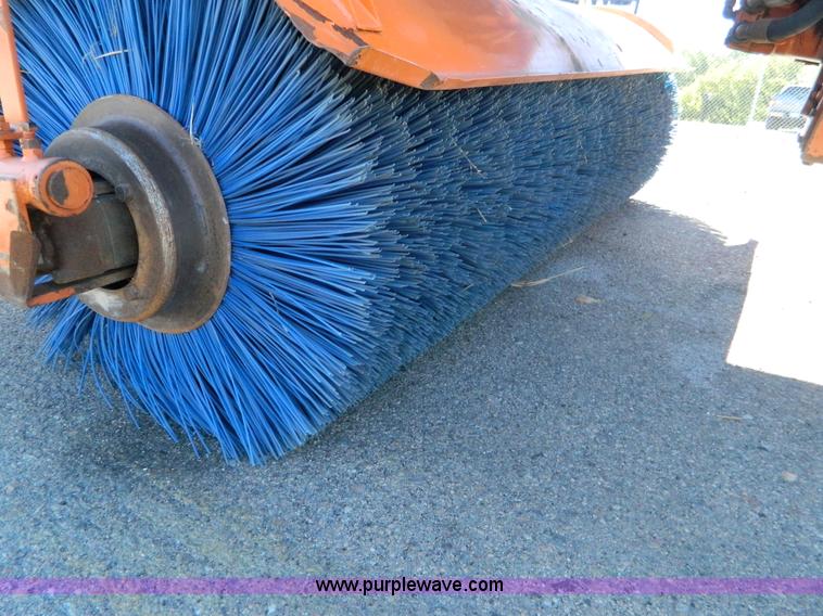 image for item E4185 2001 Broce CR-350 broom