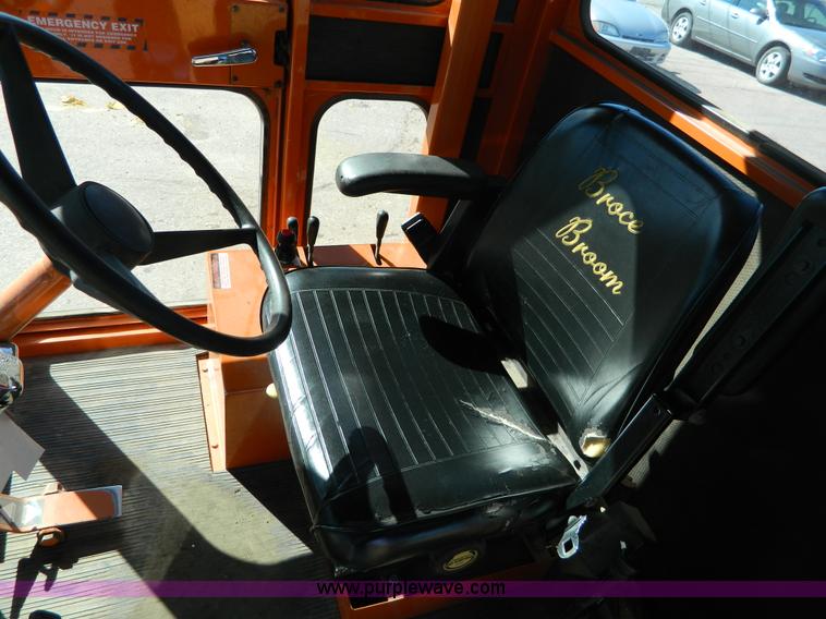 image for item E4185 2001 Broce CR-350 broom