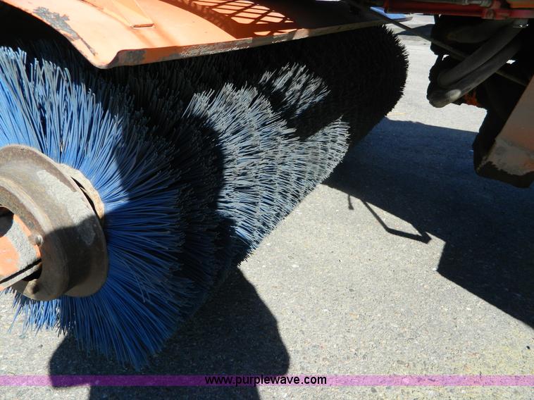 image for item E4186 2001 Broce CR-350 broom