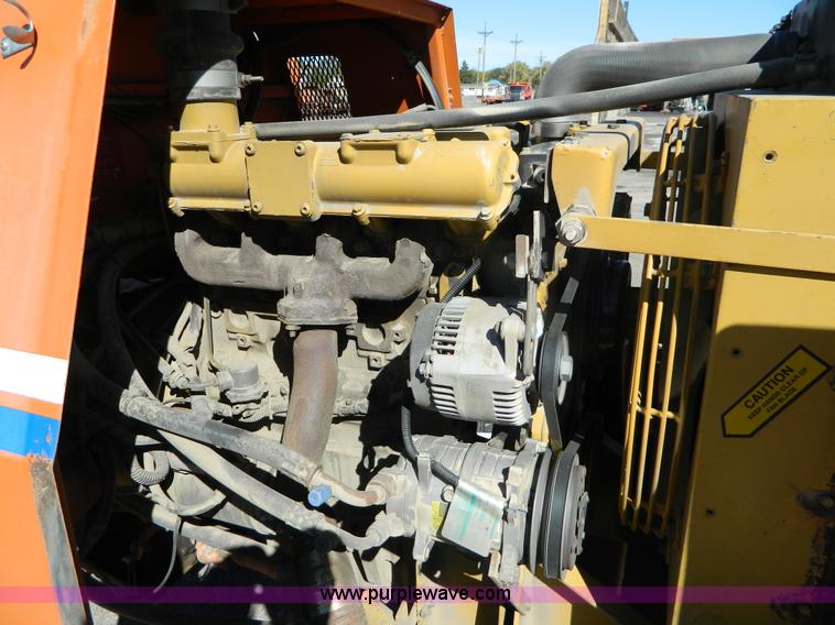 image for item E4186 2001 Broce CR-350 broom