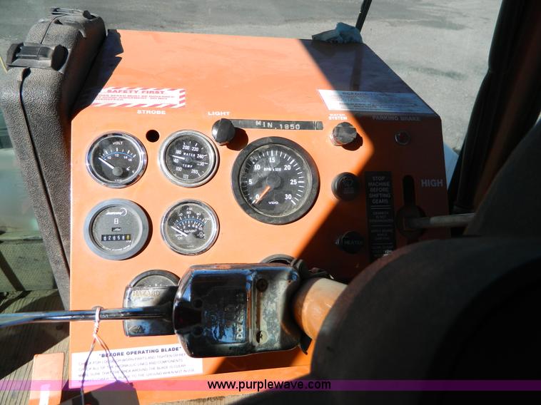 image for item E4186 2001 Broce CR-350 broom