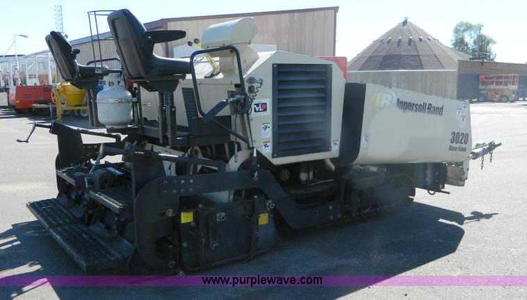 image for item E4188 2006 Ingersoll Rand IR3120 self-propelled asphalt paver
