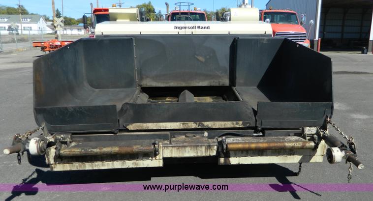 image for item E4188 2006 Ingersoll Rand IR3120 self-propelled asphalt paver