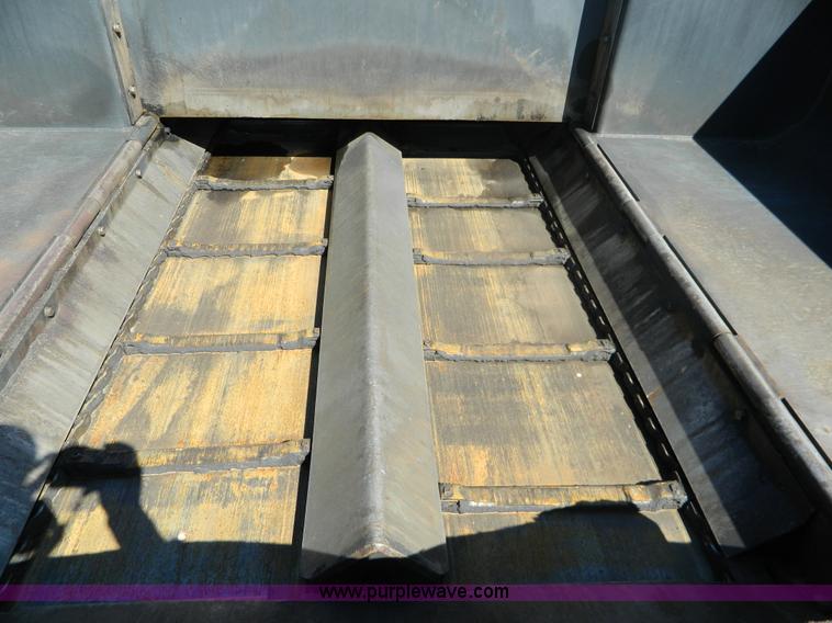 image for item E4188 2006 Ingersoll Rand IR3120 self-propelled asphalt paver