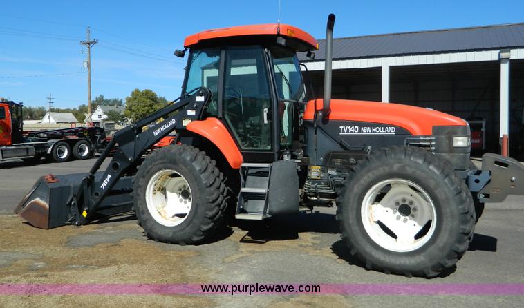 image for item E4189 2000 New Holland TV-140 bi-directional 4WD tractor