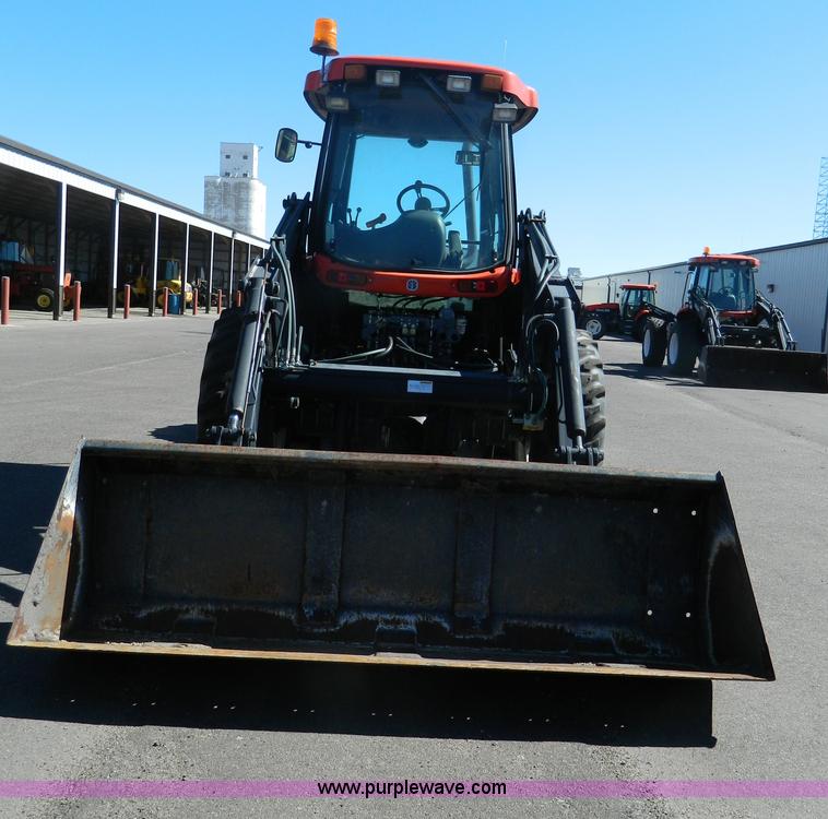 image for item E4190 2000 New Holland TV-140 bi-directional 4WD tractor