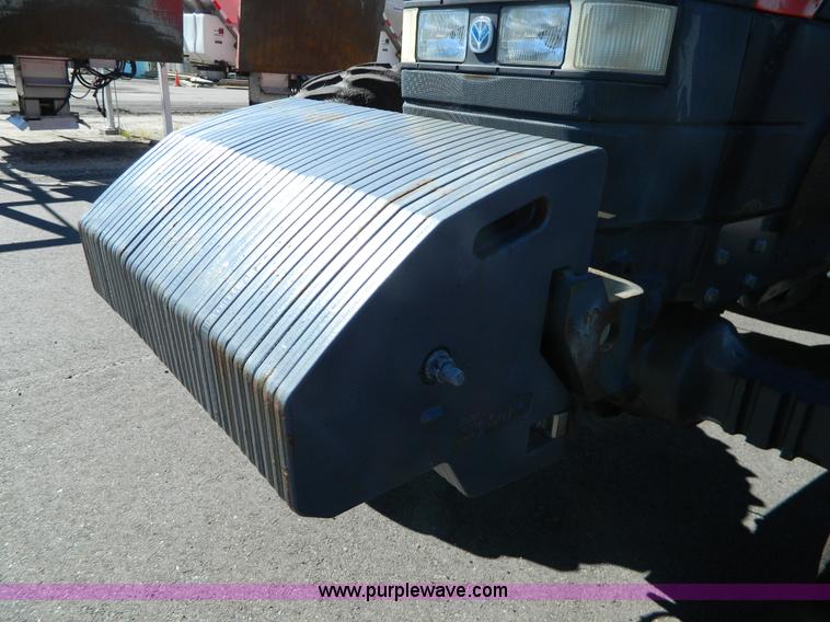 image for item E4191 2000 New Holland TV-140 tractor