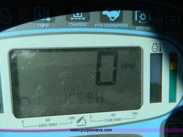 image for item E4191 2000 New Holland TV-140 tractor