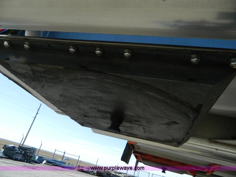 image for item E4197 2008 Brenner 2NC600010SS water tanker trailer