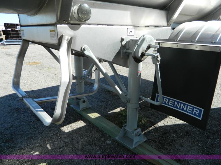 image for item E4197 2008 Brenner 2NC600010SS water tanker trailer