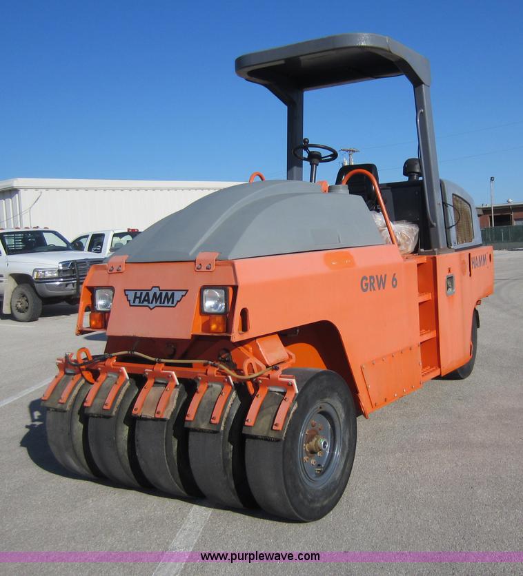 image for item E8053 2001 Hamm GRW6 combination roller