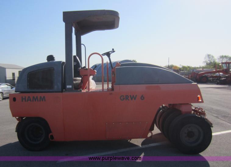 image for item E8053 2001 Hamm GRW6 combination roller