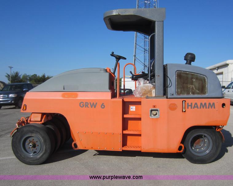 image for item E8053 2001 Hamm GRW6 combination roller