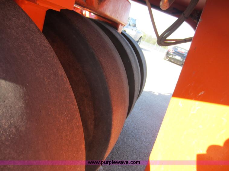 image for item E8053 2001 Hamm GRW6 combination roller