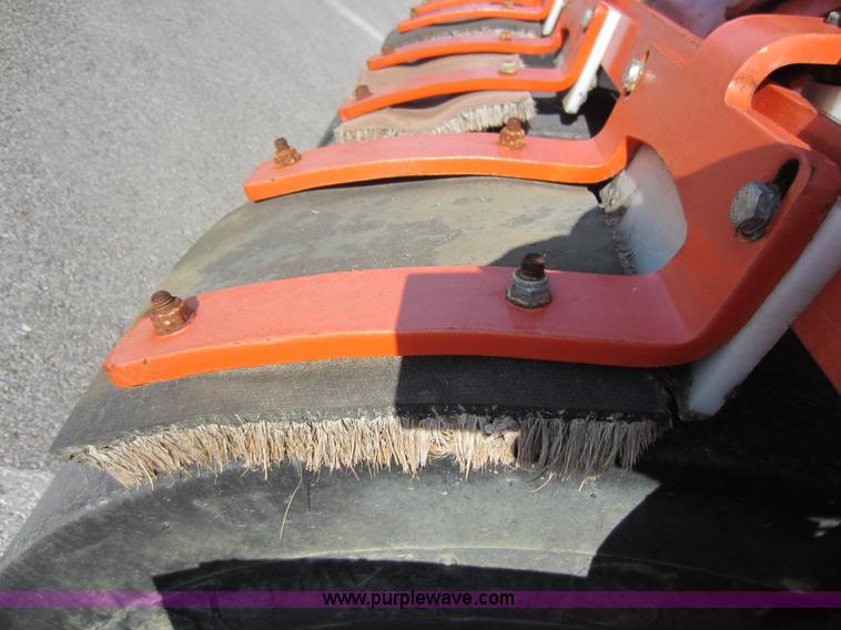 image for item E8053 2001 Hamm GRW6 combination roller