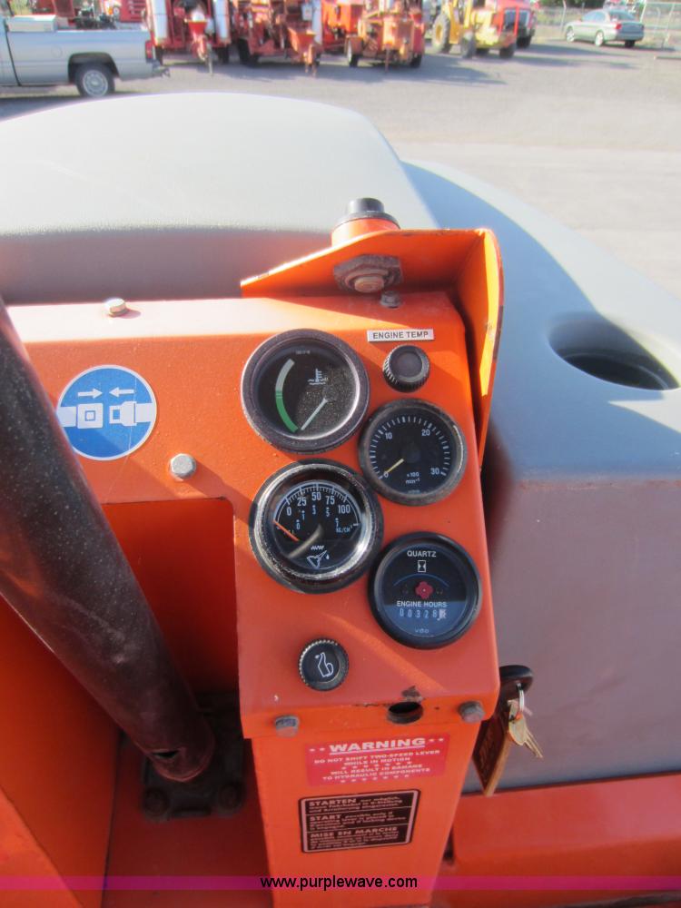 image for item E8053 2001 Hamm GRW6 combination roller