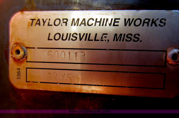 image for item E8053 2001 Hamm GRW6 combination roller