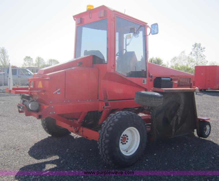 image for item E8056 2007 DewEze ATM162 slope mower