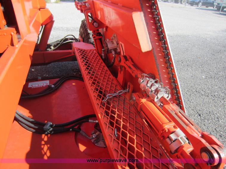 image for item E8056 2007 DewEze ATM162 slope mower