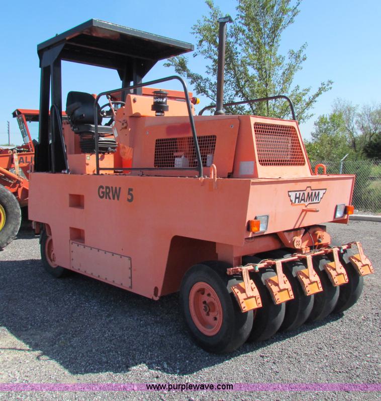 image for item E8065 1995 Hamm GRW5 pneumatic roller