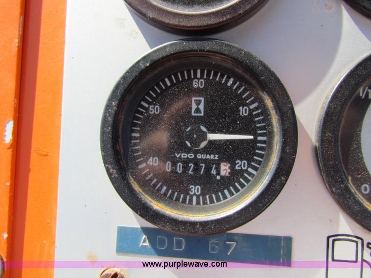 image for item E8065 1995 Hamm GRW5 pneumatic roller