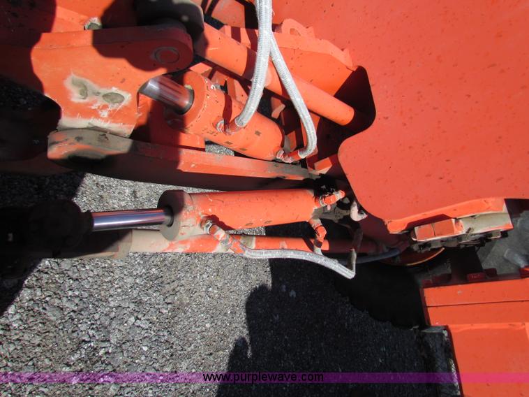 image for item E8069 1995 Champion 710A motor grader