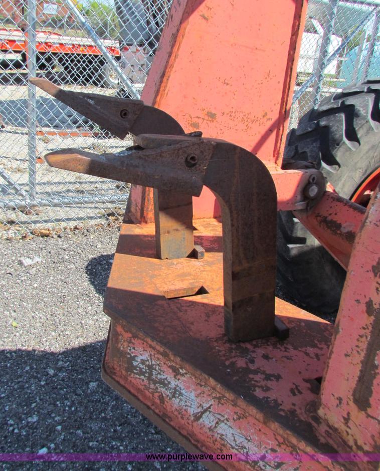 image for item E8069 1995 Champion 710A motor grader