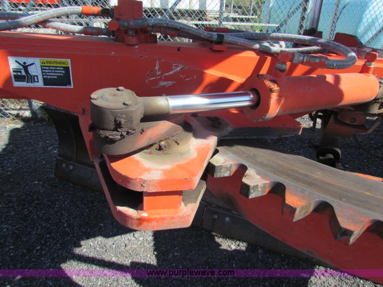 image for item E8069 1995 Champion 710A motor grader