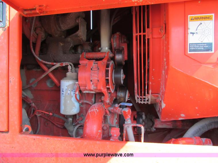 image for item E8069 1995 Champion 710A motor grader