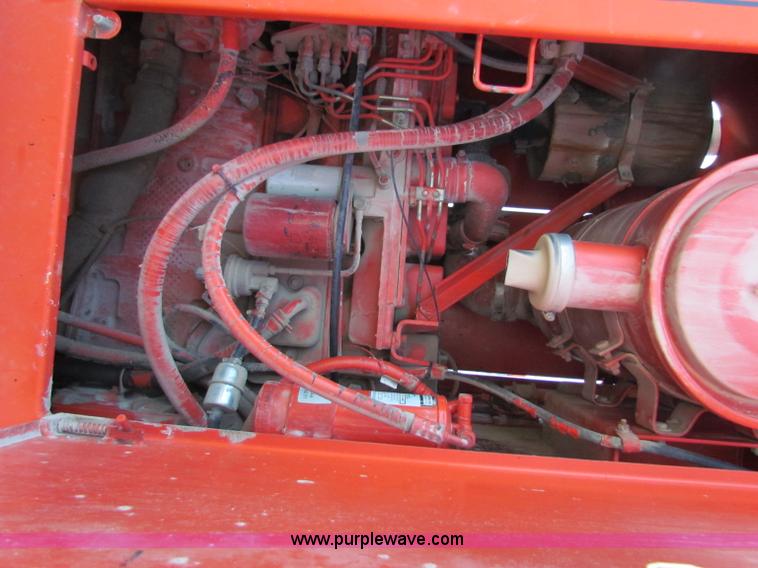 image for item E8069 1995 Champion 710A motor grader