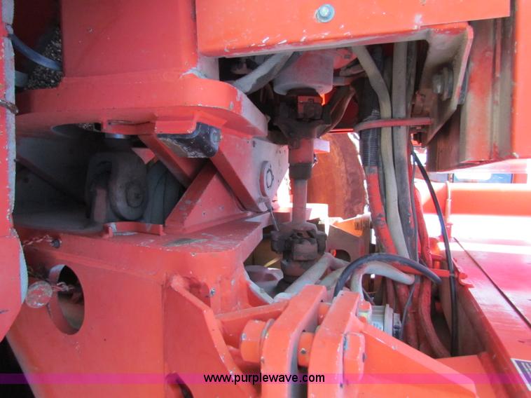 image for item E8069 1995 Champion 710A motor grader