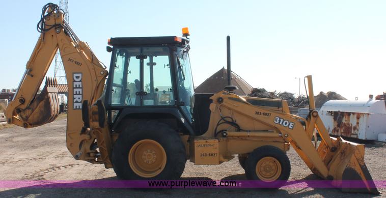 image for item F6142 1997 John Deere 310E backhoe