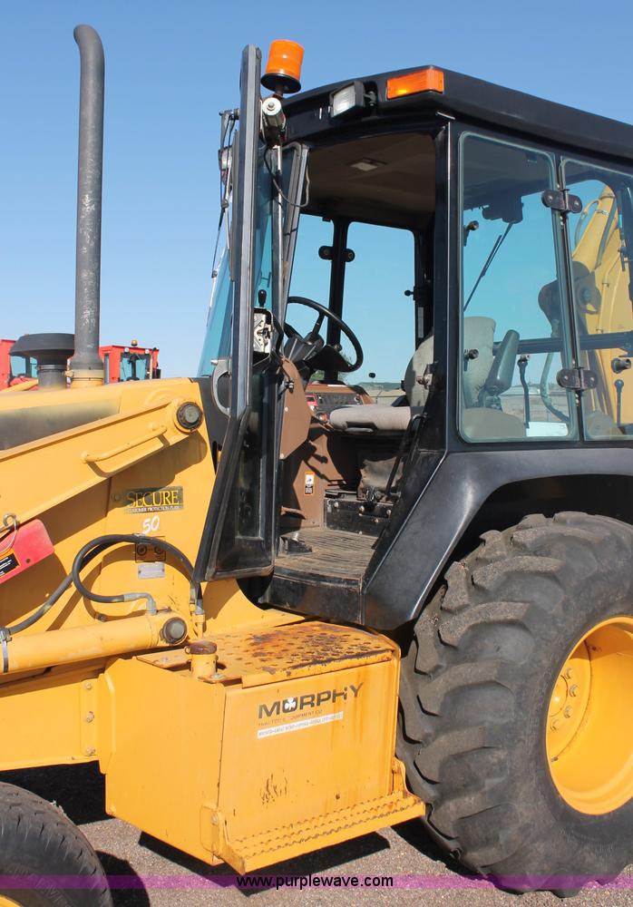 image for item F6142 1997 John Deere 310E backhoe