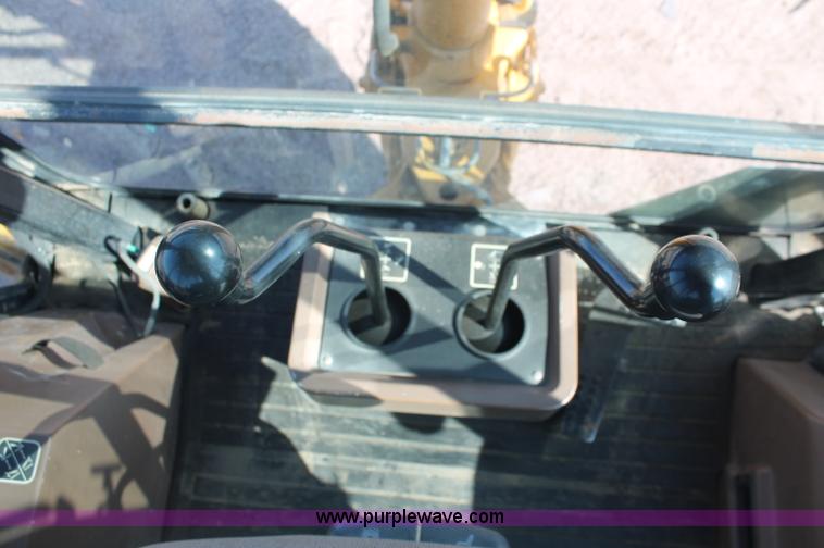 image for item F6142 1997 John Deere 310E backhoe