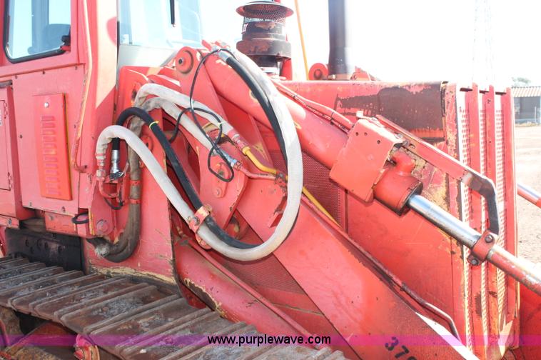 image for item F6143 1991 John Deere 555G crawler loader