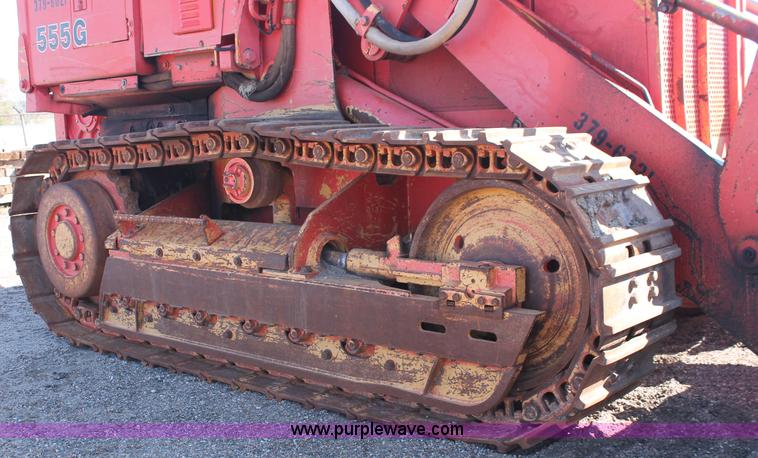 image for item F6143 1991 John Deere 555G crawler loader