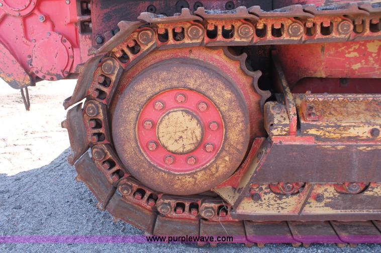 image for item F6143 1991 John Deere 555G crawler loader