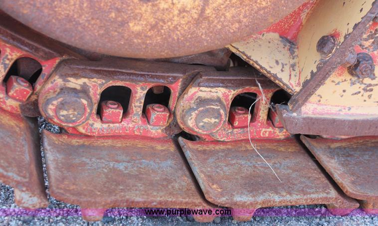 image for item F6143 1991 John Deere 555G crawler loader