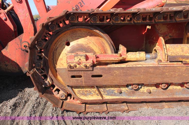 image for item F6143 1991 John Deere 555G crawler loader