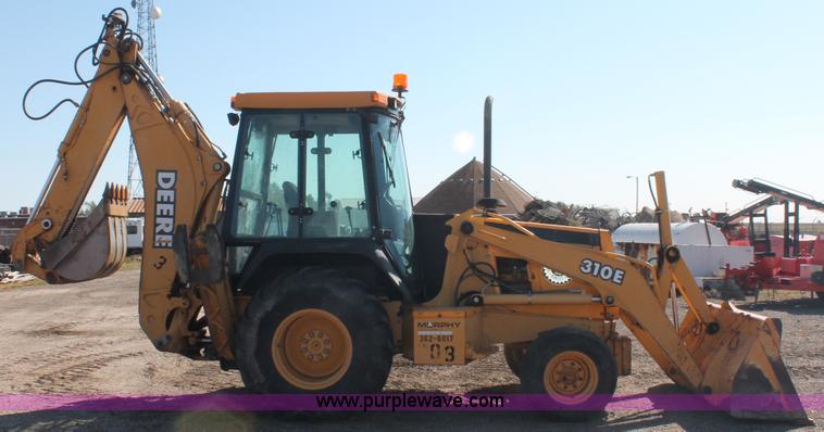 image for item F6144 1997 John Deere 310E backhoe