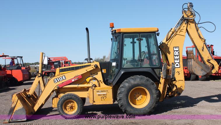 image for item F6144 1997 John Deere 310E backhoe