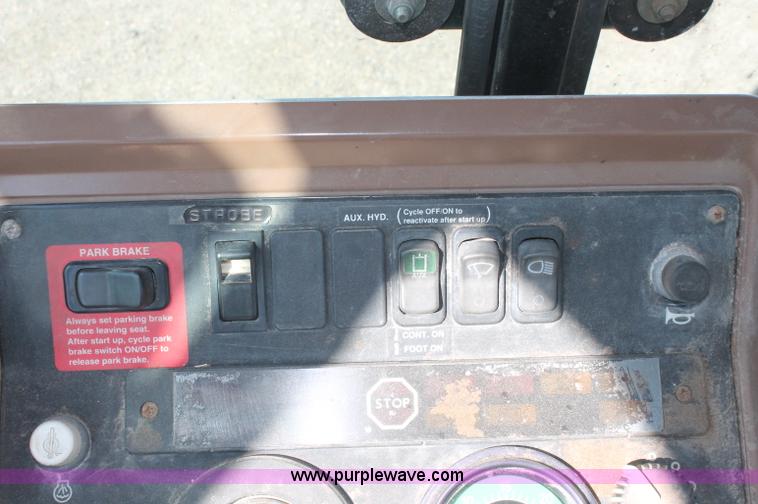 image for item F6144 1997 John Deere 310E backhoe