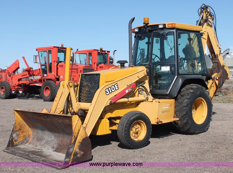 image for item F6145 1997 John Deere 310E backhoe
