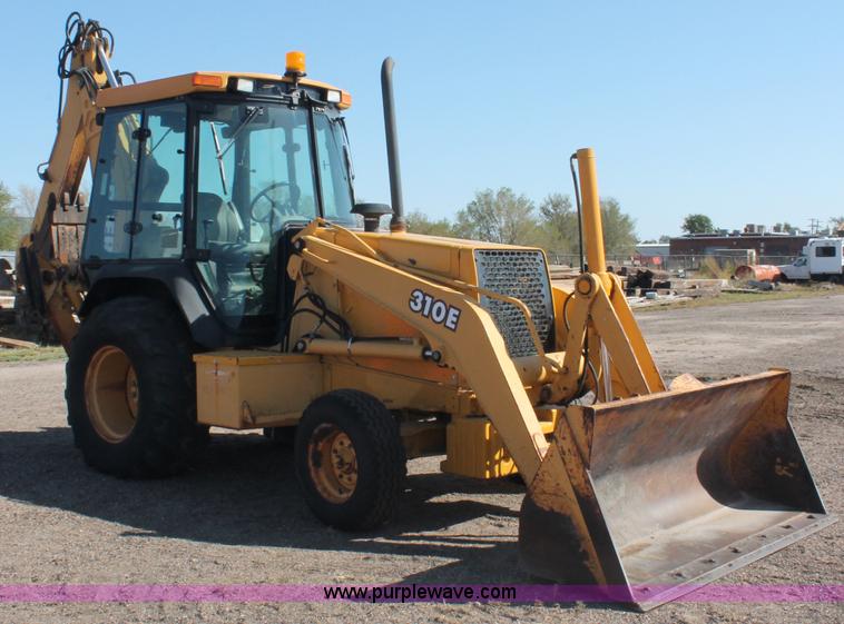 image for item F6145 1997 John Deere 310E backhoe