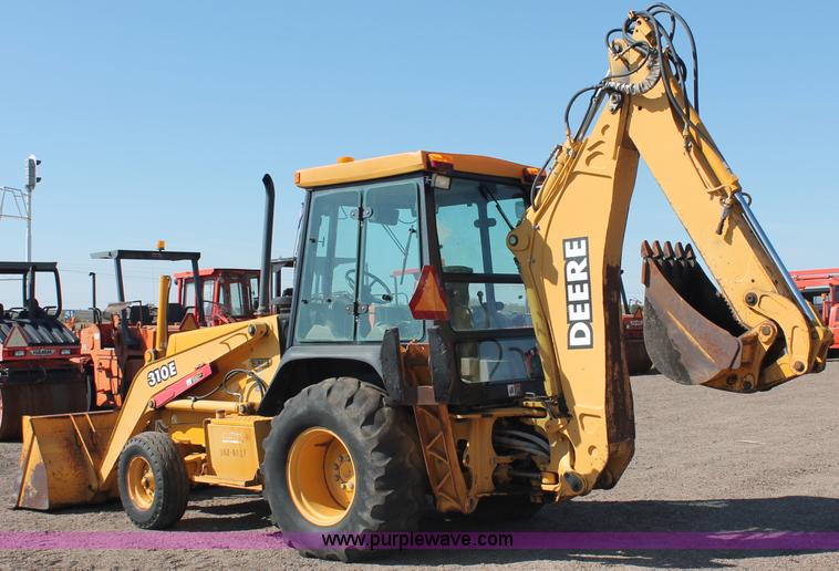 image for item F6145 1997 John Deere 310E backhoe