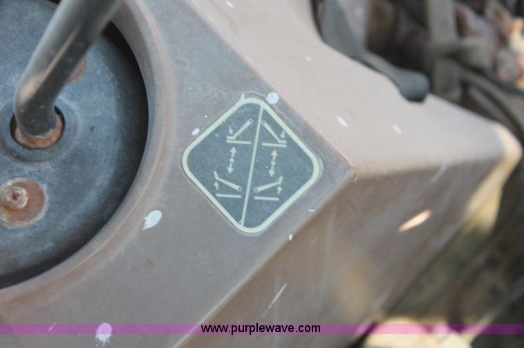 image for item F6145 1997 John Deere 310E backhoe