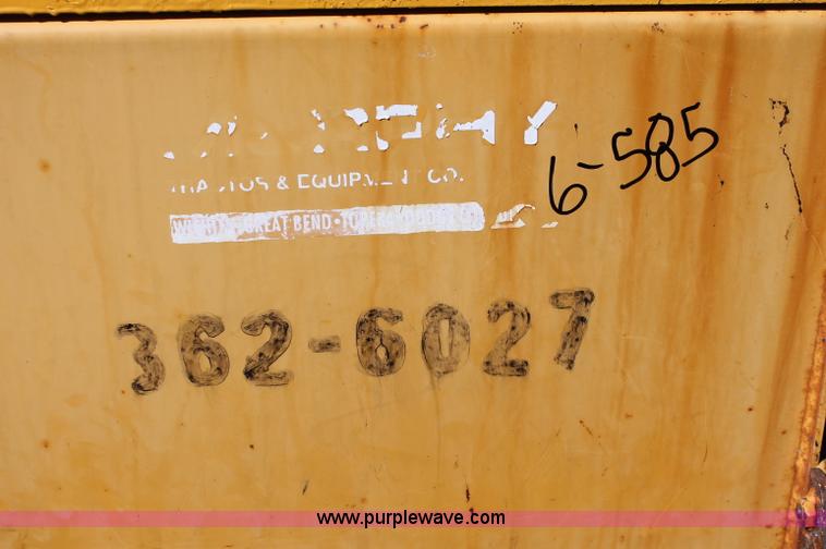 image for item F6145 1997 John Deere 310E backhoe