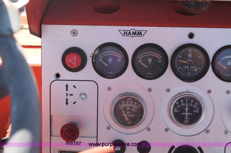 image for item F6147 1993 Hamm DV6K combination vibratory roller