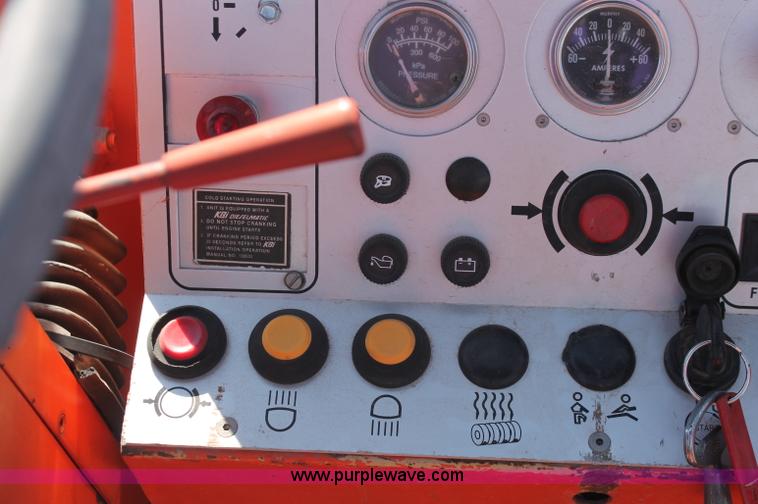 image for item F6147 1993 Hamm DV6K combination vibratory roller