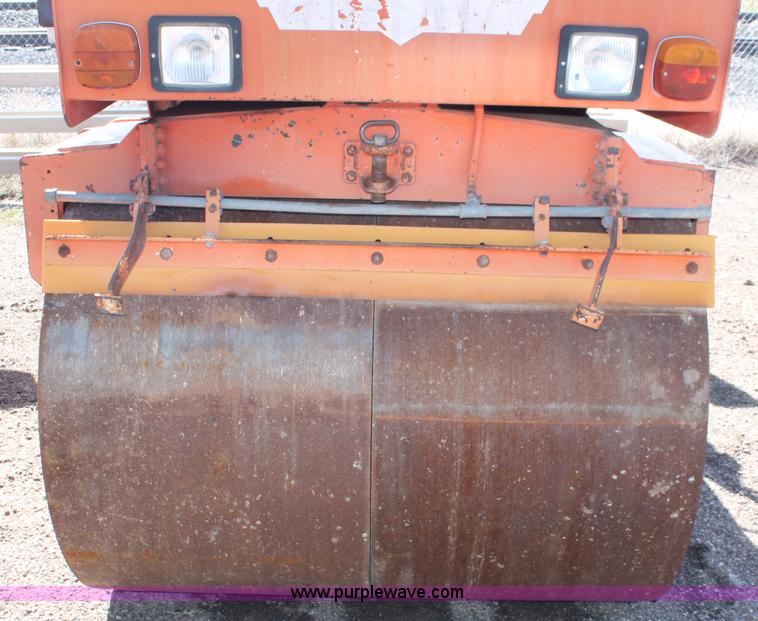 image for item F6147 1993 Hamm DV6K combination vibratory roller